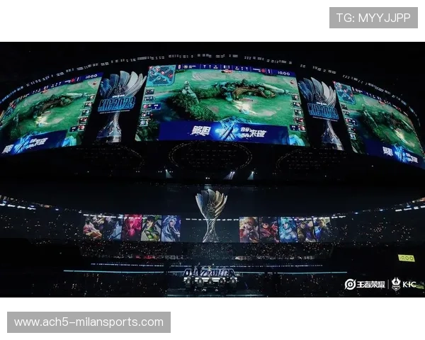 《王者荣耀》荣耀之路总决赛，万人期待冠军归来！