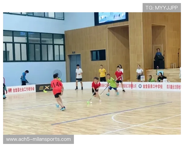 垒球青训项目扩张,校园体育体系完善 垒球青训项目扩张,校园体育体系完善