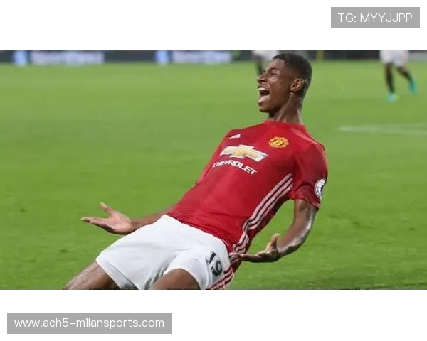 拉什福德角球点头完成绝杀