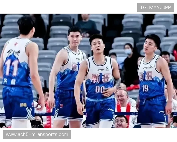 CBA新疆突然补强,季后赛格局被打乱 CBA新疆突然补强,季后赛格局被打乱